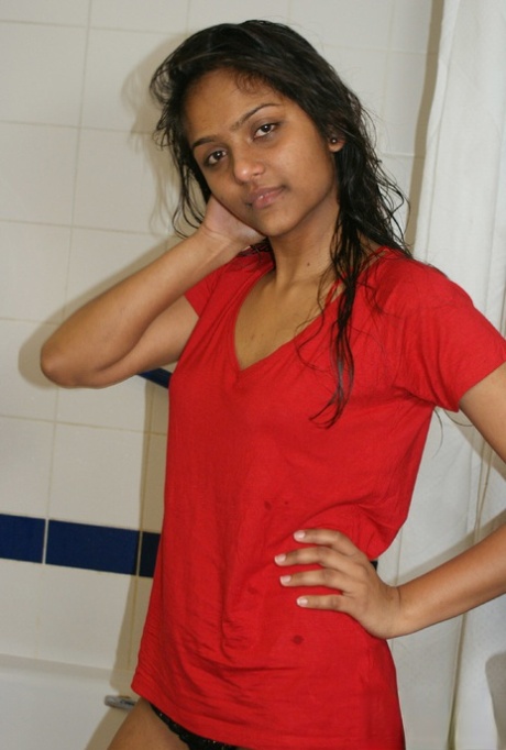 Divya Yogesh model xxx pic