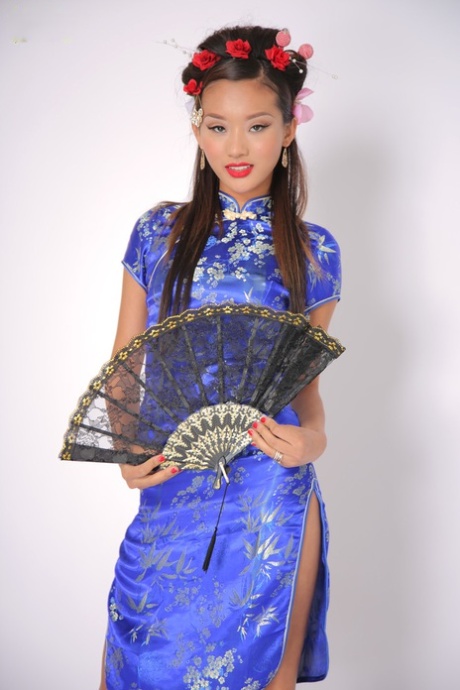 Alina Li star exclusive image