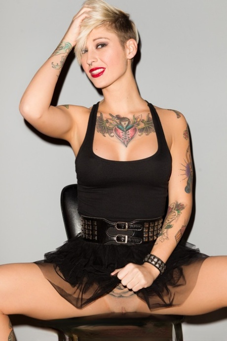 Kleio Valentien top star galleries