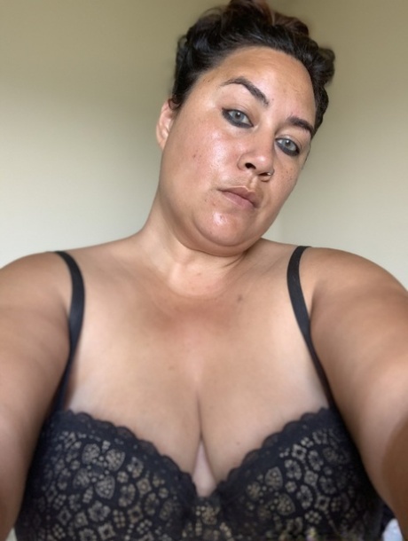 cum on huge tits cleavage sexy gallery